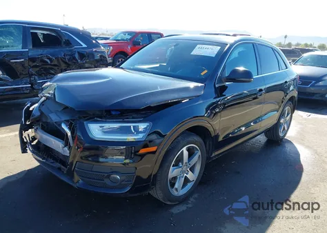 2015 Audi Q3 2.0T Premium Plus z USA, uszkodzony, nr VIN WA1EFCFS9FR010605